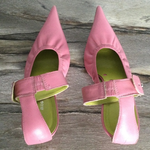 Bronx Pointy Toe Elasticized Kitten Heel Pumps Ankle Strap Pink - Picture 7 of 16